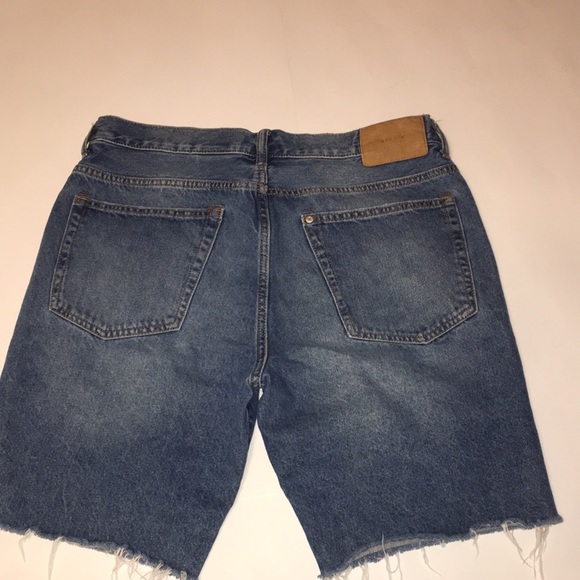 Denim shorts - Picture 4 of 5